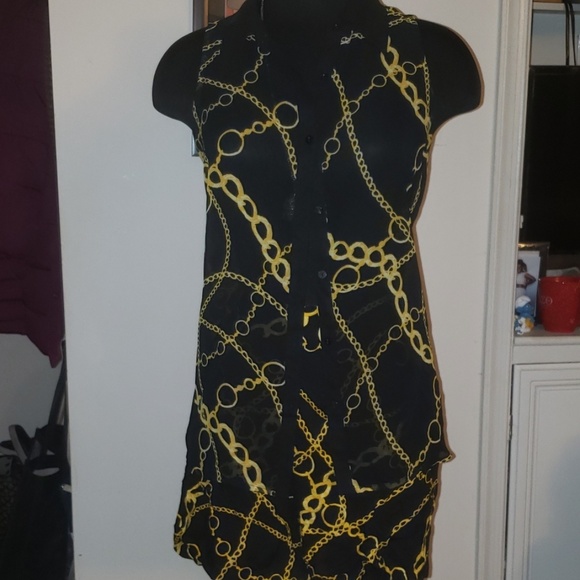 2 Piece Short Set - Picture 2 of 5